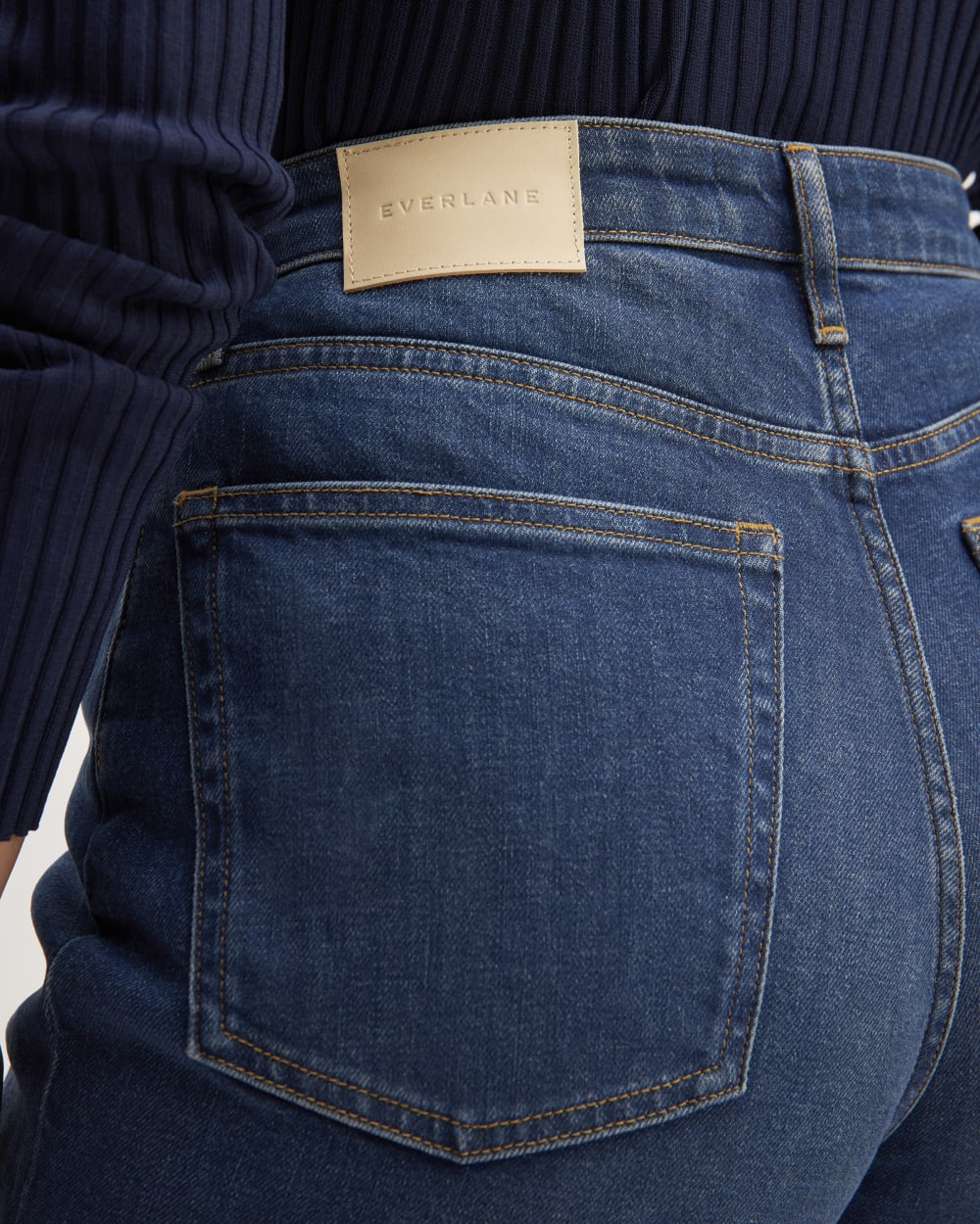 The Cheeky Hourglass Jean in Vintage Dark — detail view