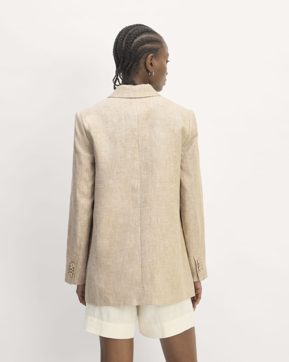The Oversized Blazer in Linen in Cornstalk Chambray — detail view