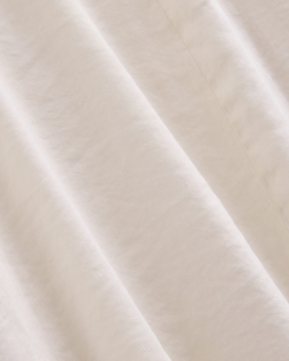 Cinched Dress in Stretch Linen in Bone — detail view