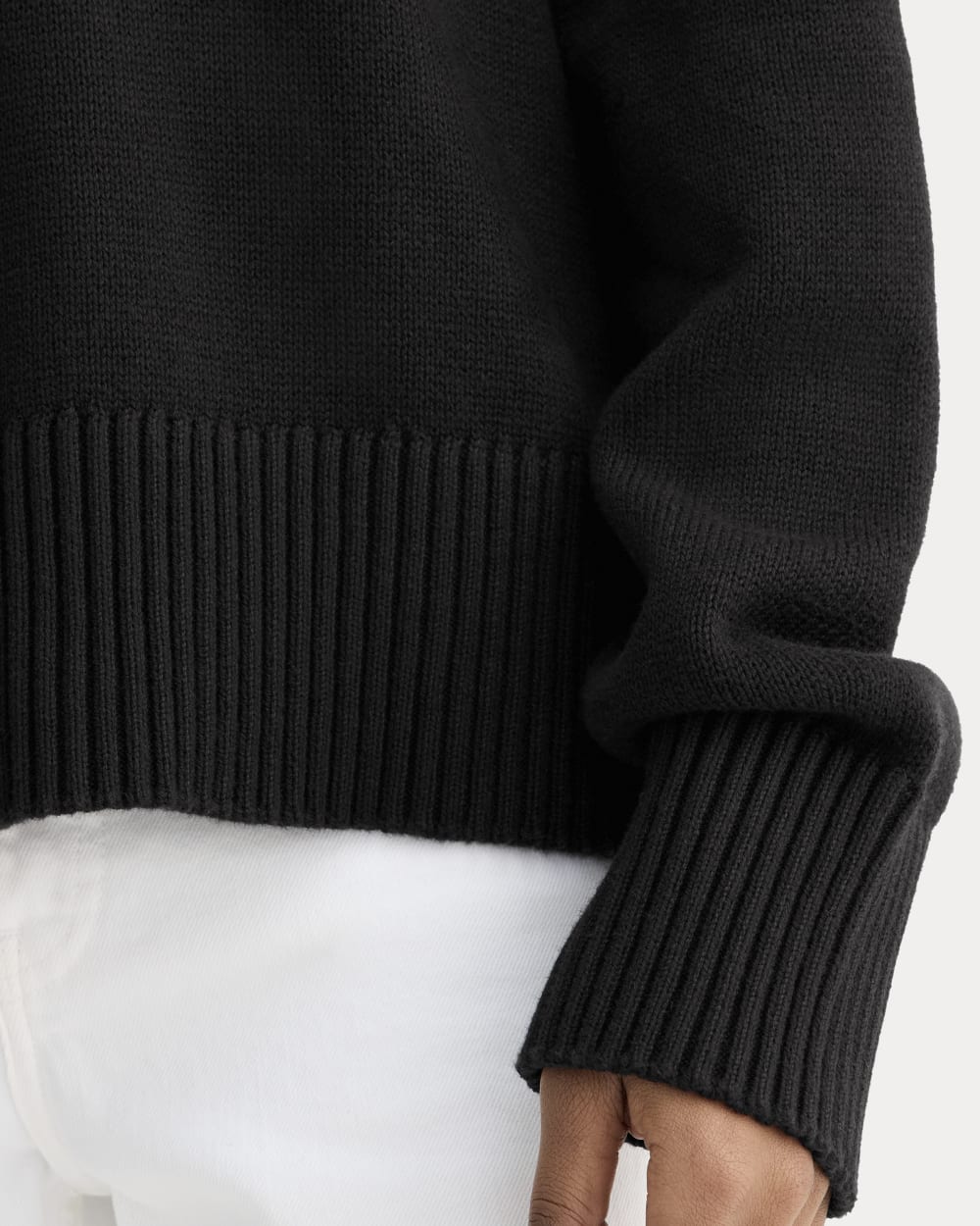 The Boxy Turtleneck in Everyday Cotton in Black — detail view