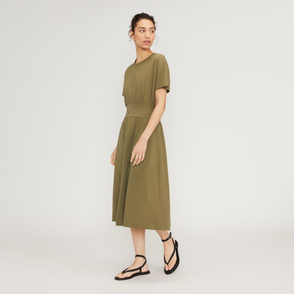 The Organic Cotton Waisted Dress in Kalamata — detail view