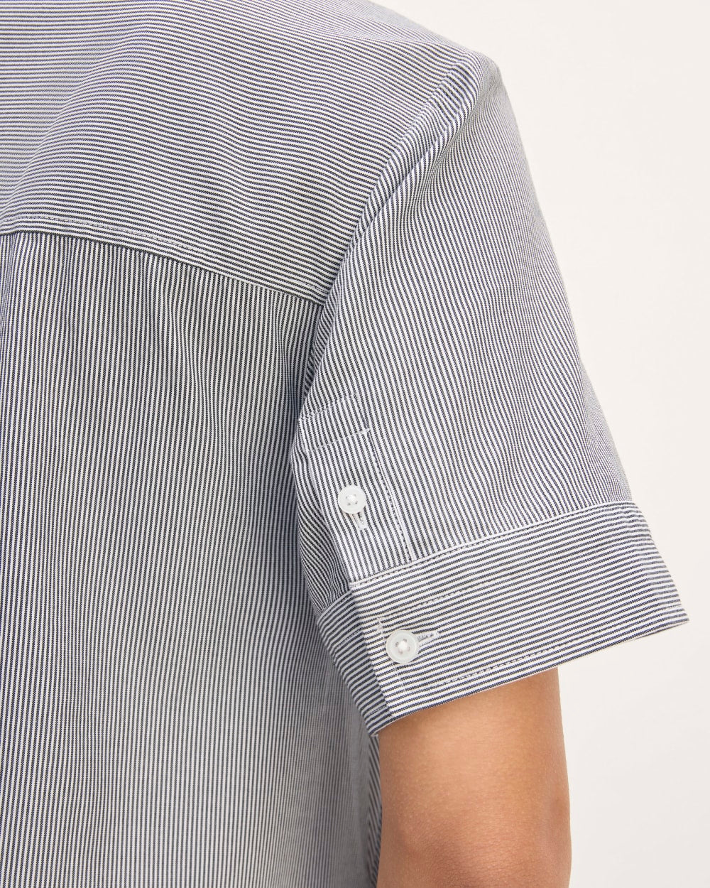 The Daytripper Dress in White / Black — detail view