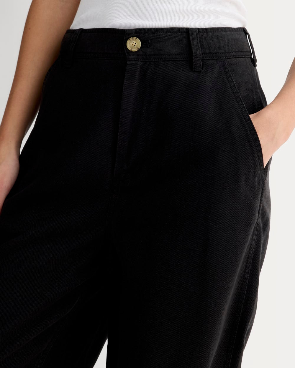The Chino in Buttersoft in Black — detail view