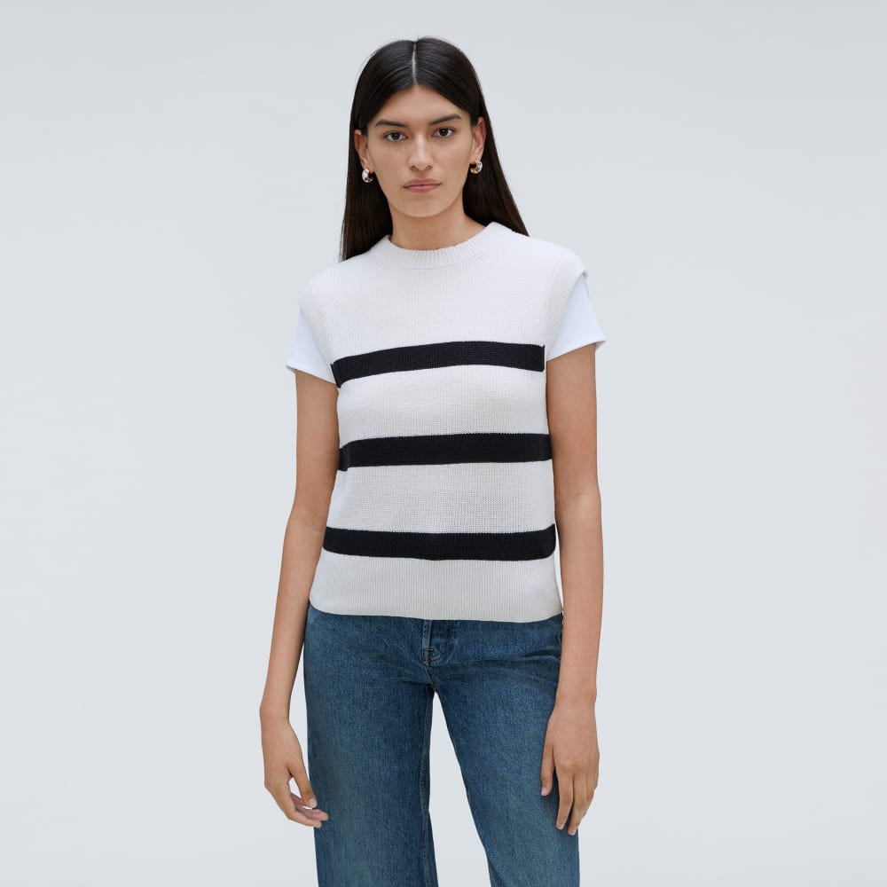 The Cotton Summer Sweater Tank in Canvas / Black — alternate view