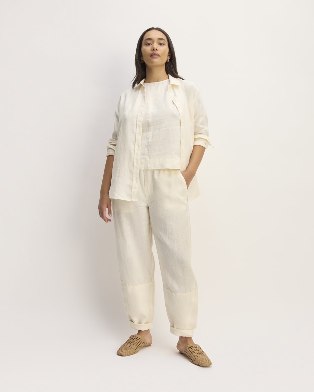 The Linen Pull-On Barrel Pant in Bone — front view