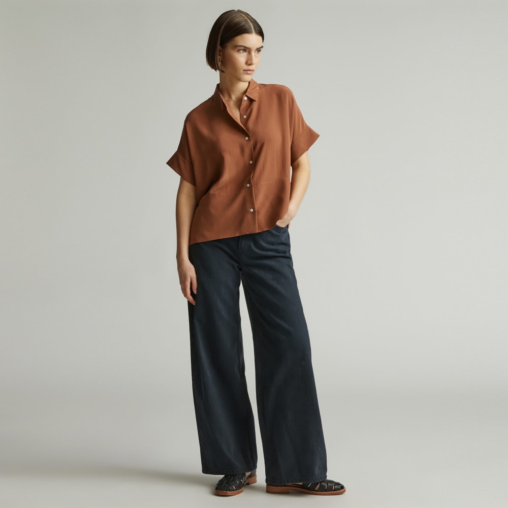 The Boxy Shirt in Washable Silk in Carob Brown — detail view