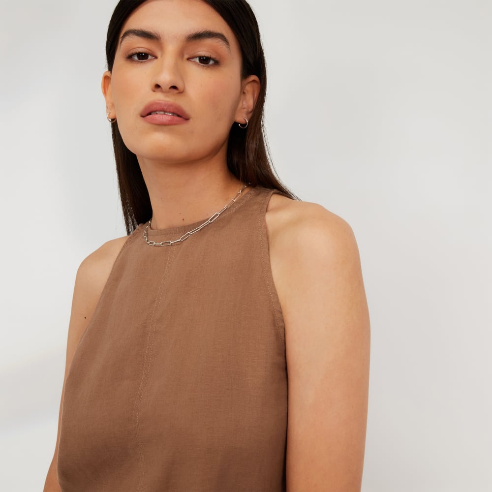 The Linen High-Neck Tank in Carob Brown — detail view