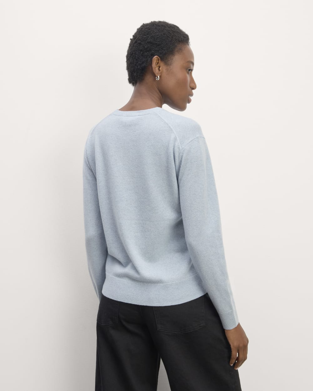 The Classic Crew in Cashmere in Sky Blue — detail view