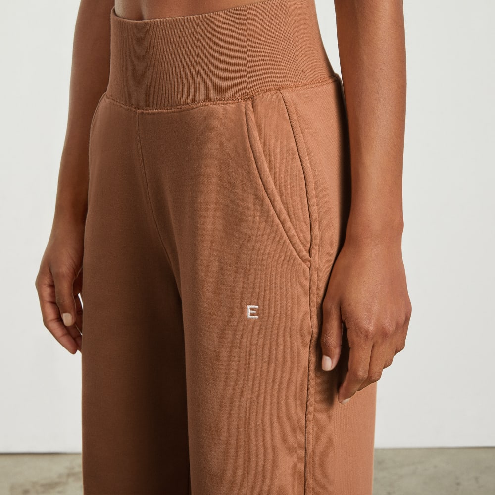 The Track High-Waist Pant in Tawny Brown — detail view