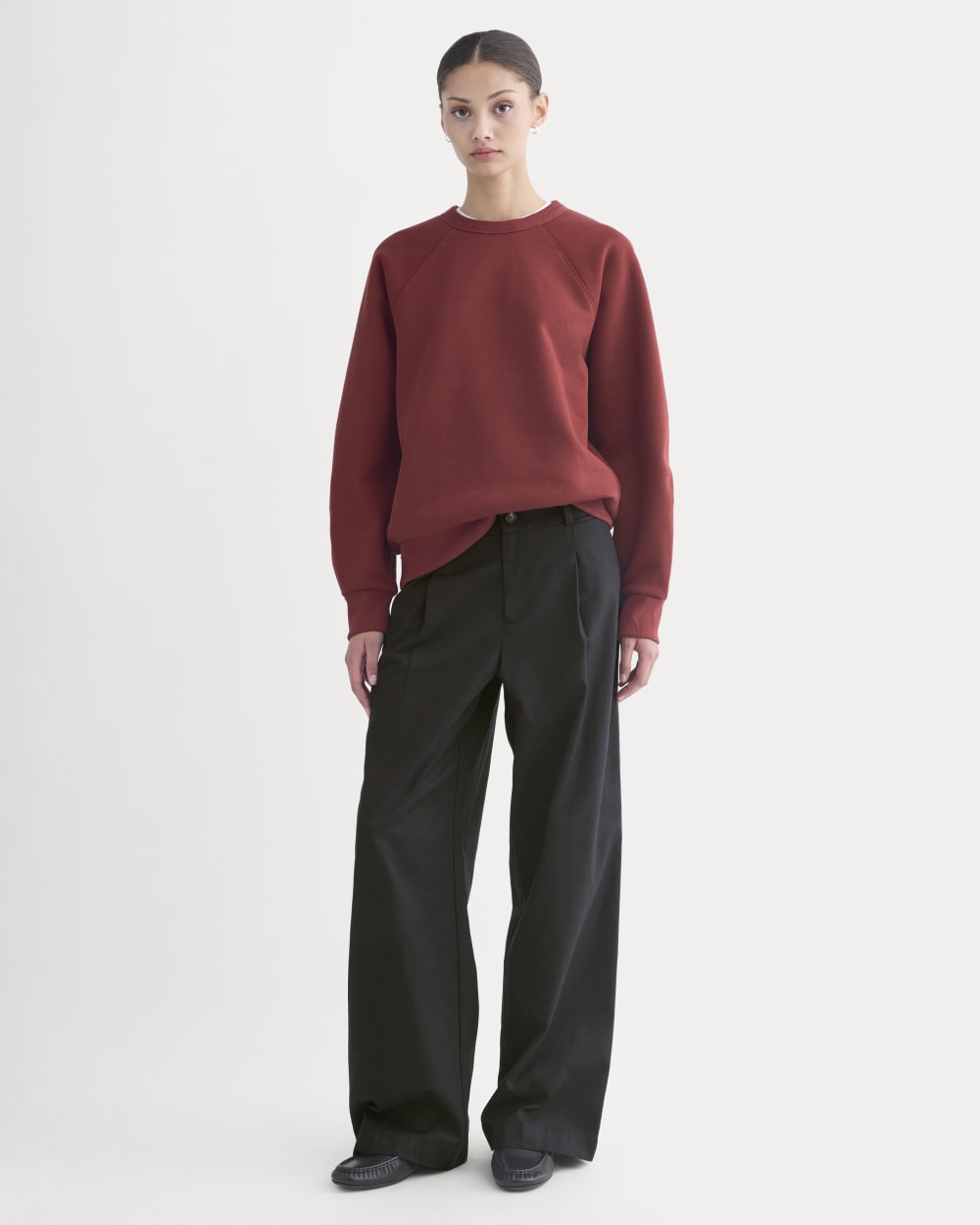 Luxe Fleece Raglan Crewneck in Merlot — detail view