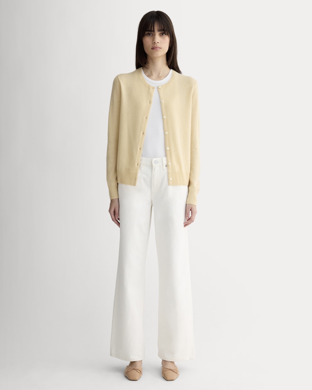 The Classic Cardigan in Cashmere in Creme — detail view