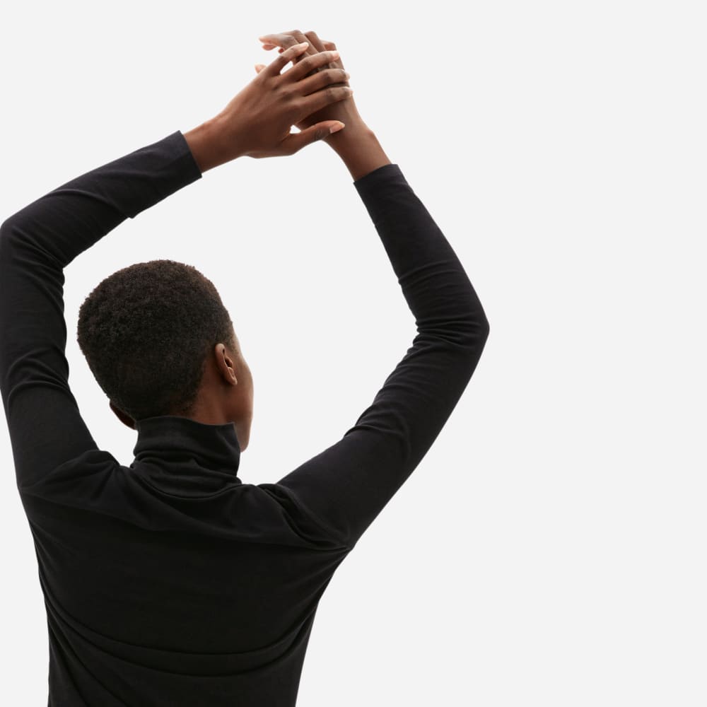 The Organic Cotton Turtleneck in Black — detail view