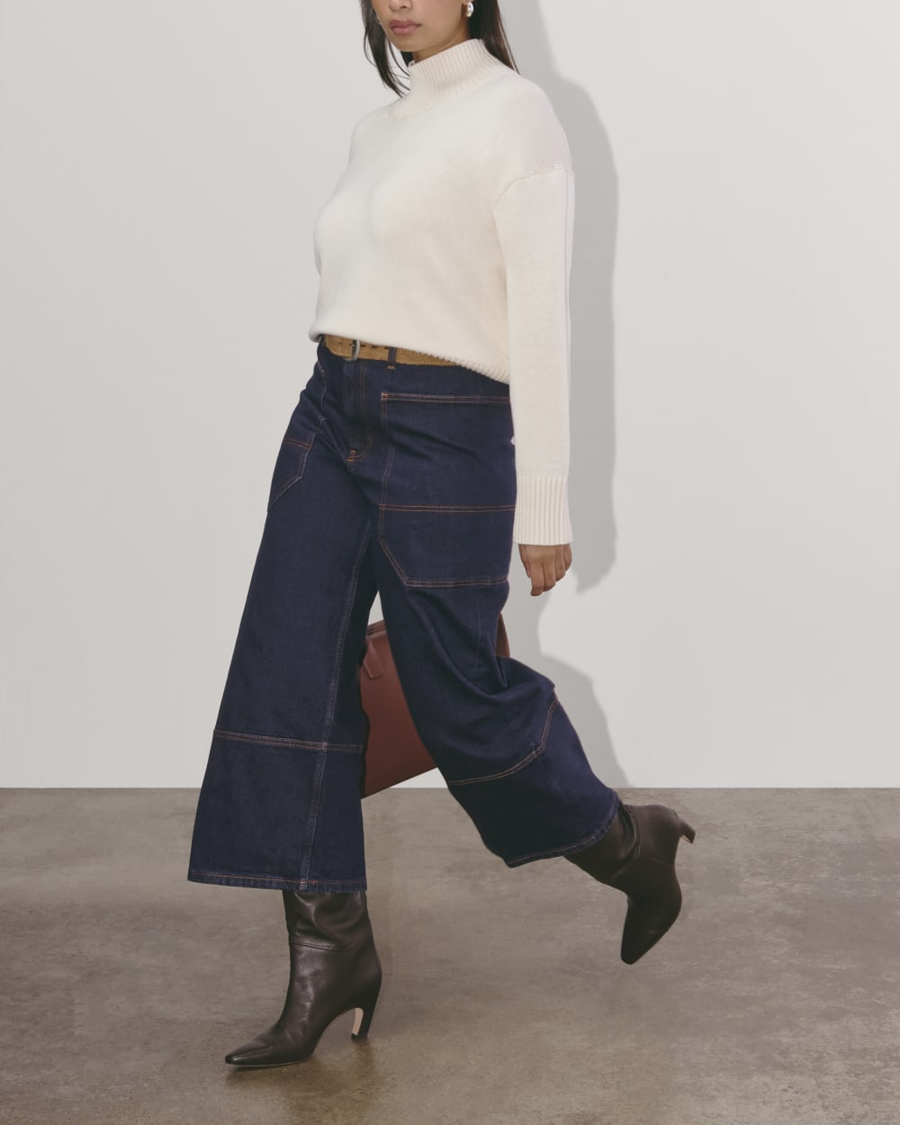 The Way-High® Gardener Cropped Jean in Deep Rinse — detail view