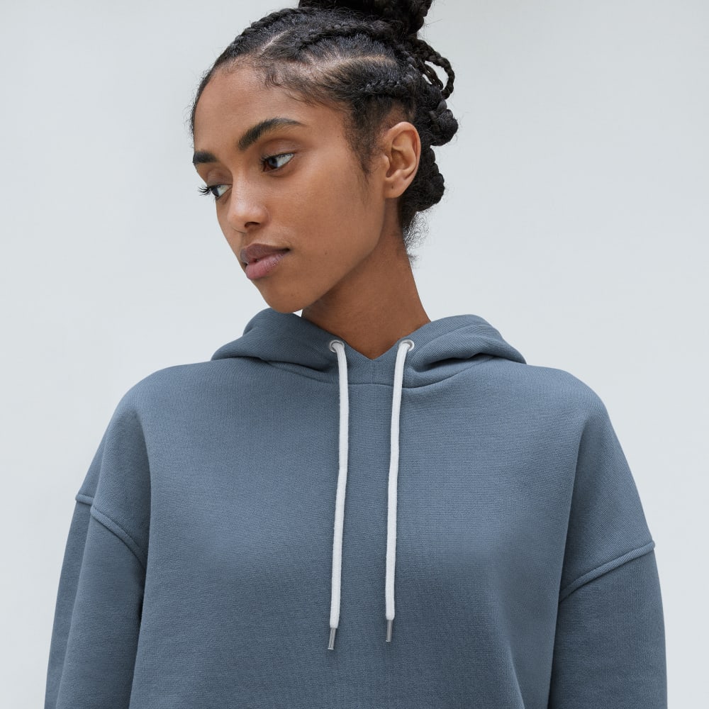 The Track Organic Cotton Popover in Faded Blue — detail view
