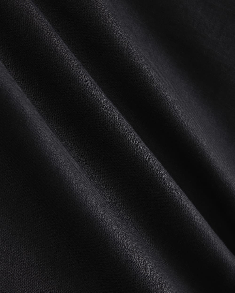 Wide-Leg Drawstring Pant in Linen in Black — detail view