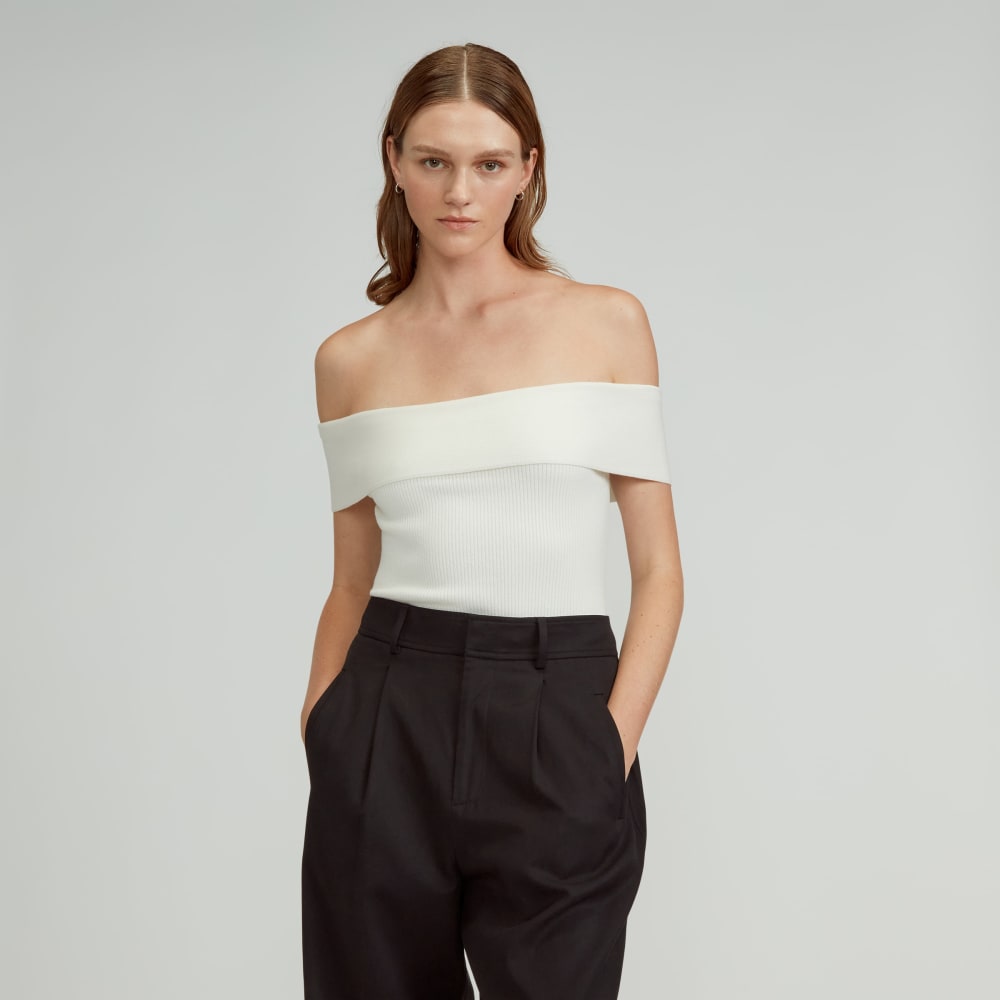 The Ribbed Cotton Off-The-Shoulder Top in Bone — front view