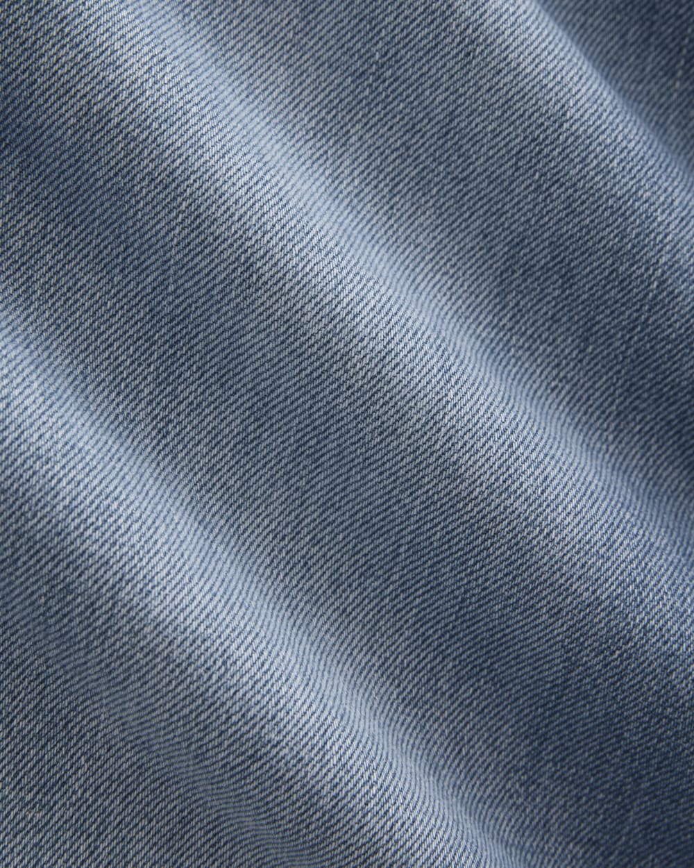 The Way-High® Sailor Jean 2.0 in Medium Wash — detail view