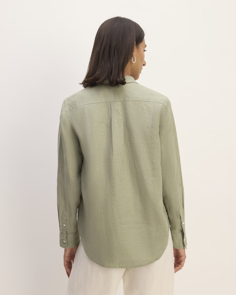The Must-Have Shirt in Linen in Sage Green — detail view