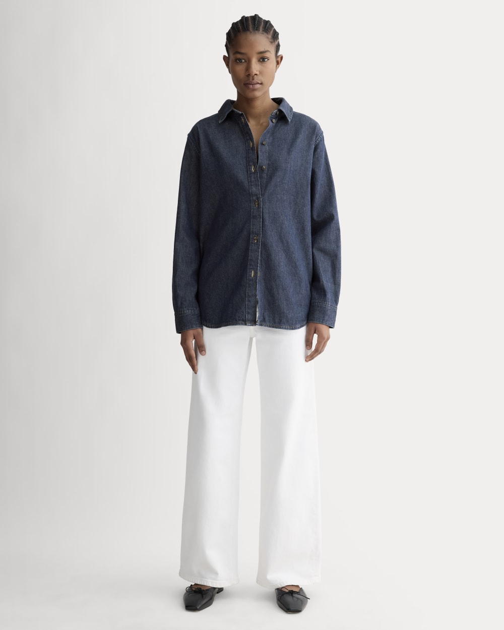 The Must-Have Shirt in Denim in Dark Indigo — detail view