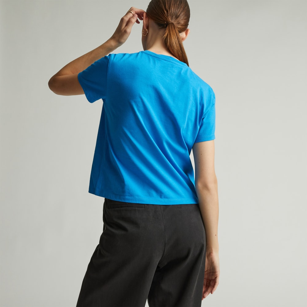 The Box-Cut Tee in Essential Cotton in Brilliant Blue — detail view
