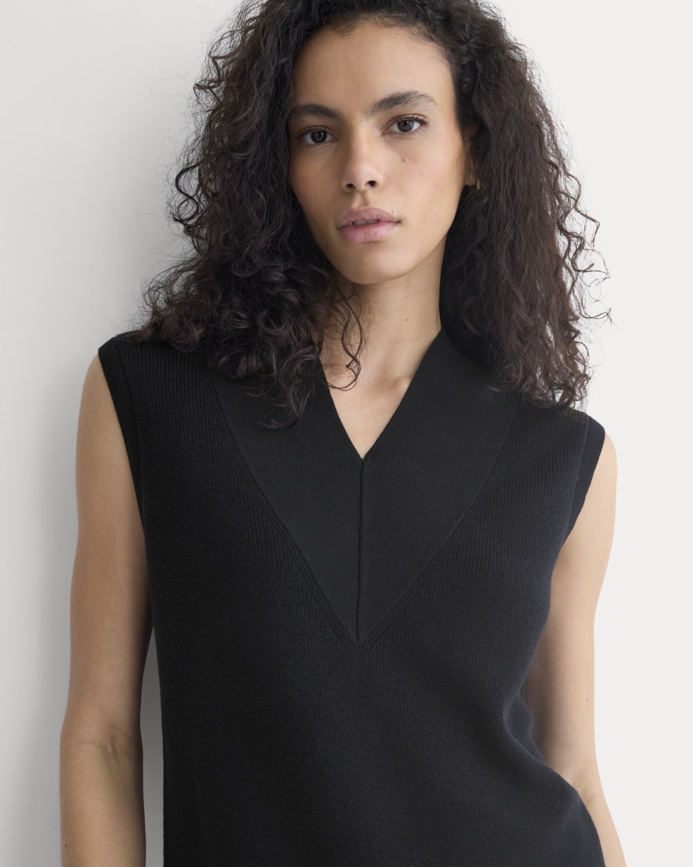 Relaxed V-Neck Midi Sweater Dress in Cotton Merino in Black — detail view