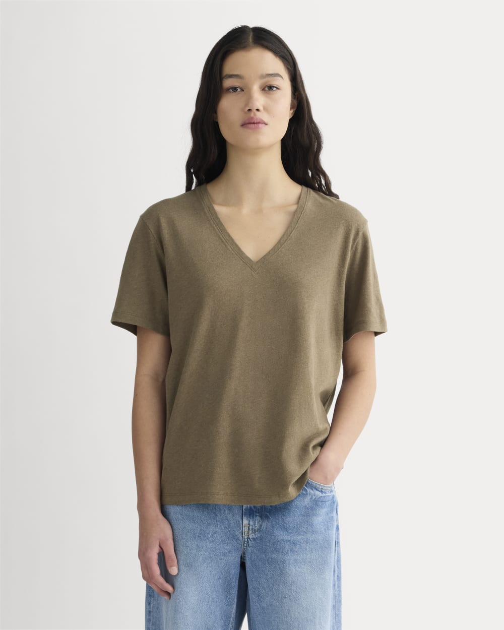 The Slouchy V-Neck Tee in Cotton Linen in Deep Taupe — front view