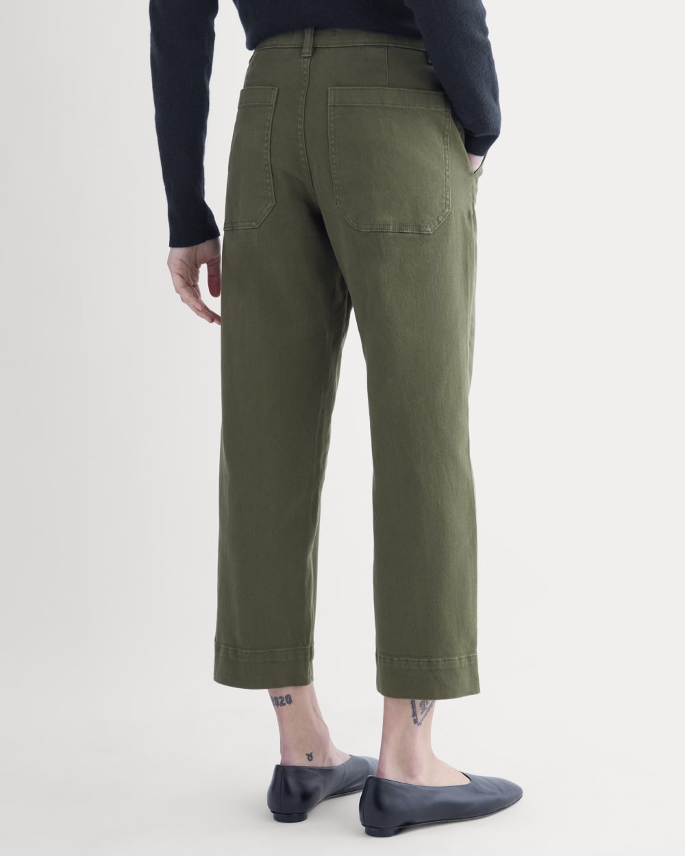 The Utility Straight-Leg Pant in Olive Night — detail view