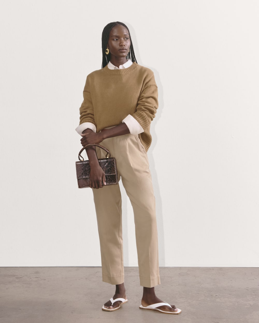 The Boxy Sweater in Everyday Cotton in Toasted Coconut — detail view