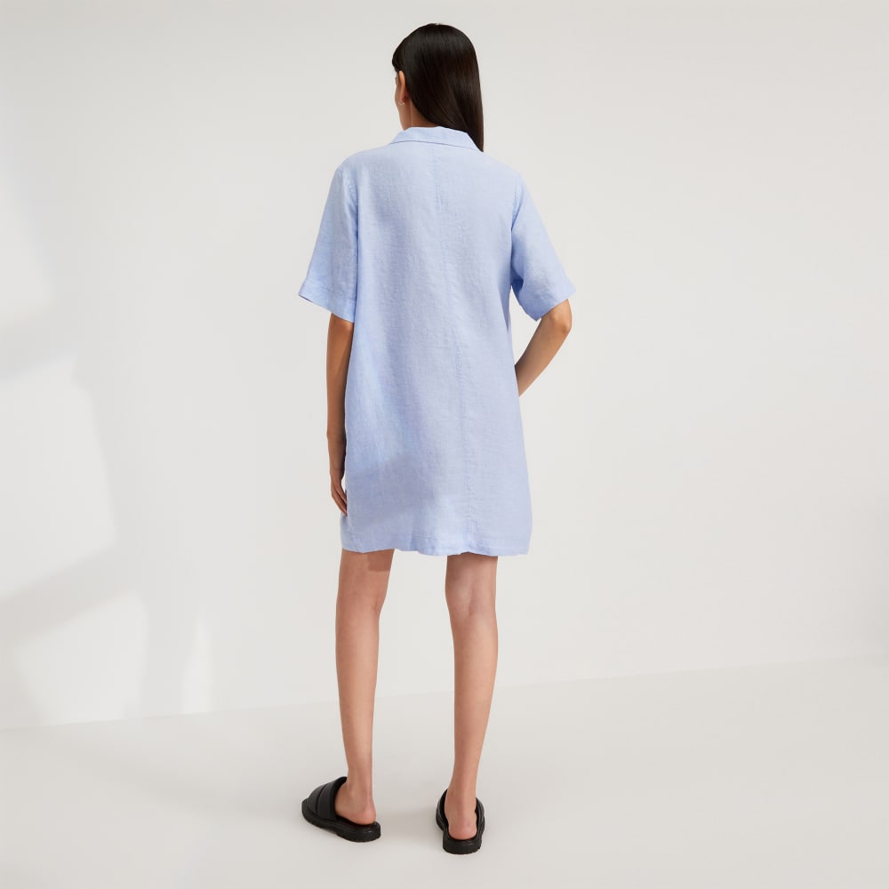 The Linen Workwear Dress in Light Blue — detail view