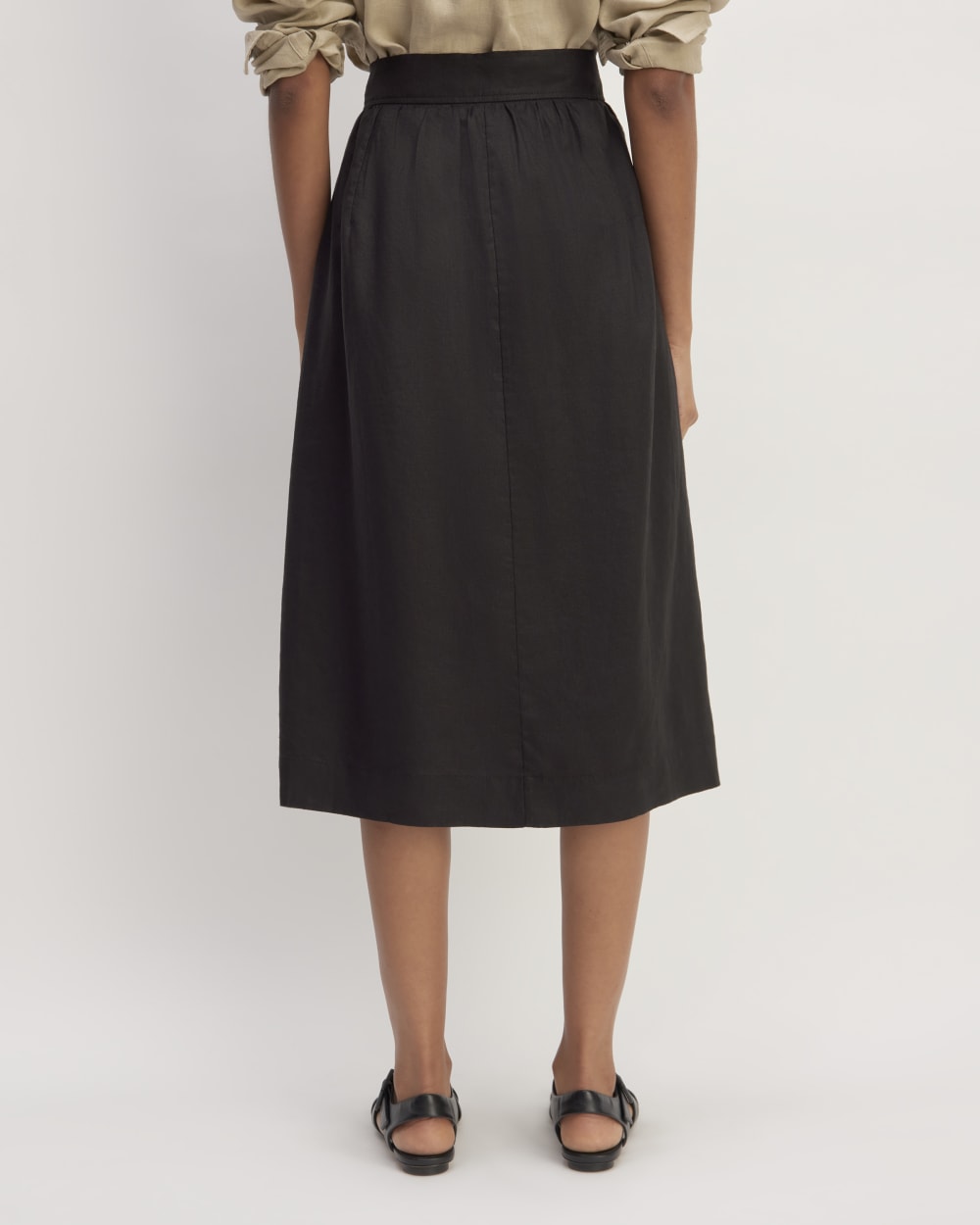 The Linen Wrap Skirt in Black — detail view