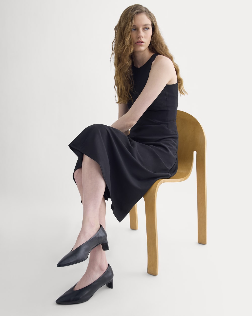 Made in Italy Almond-Toe Pump in Black Leather — detail view