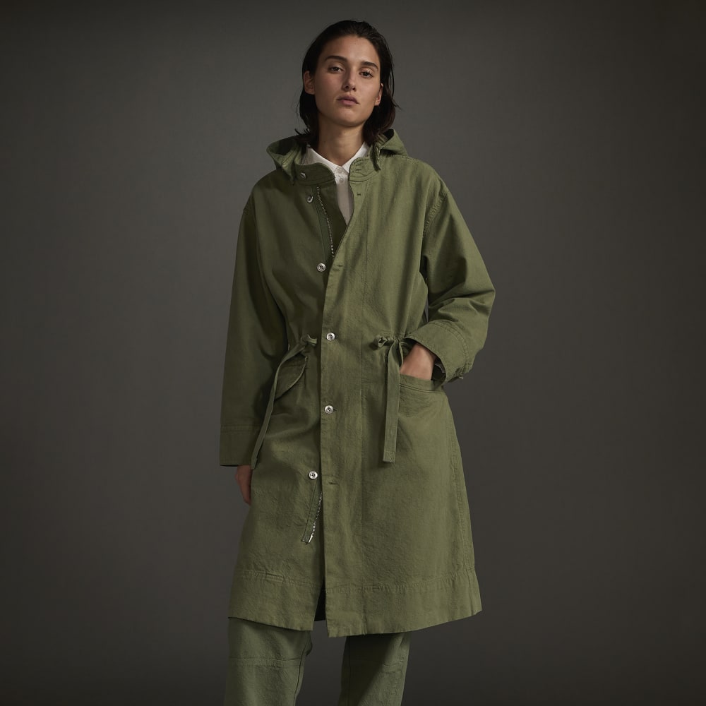 The Canvas Organic Cotton Parka in Forest Green — front view