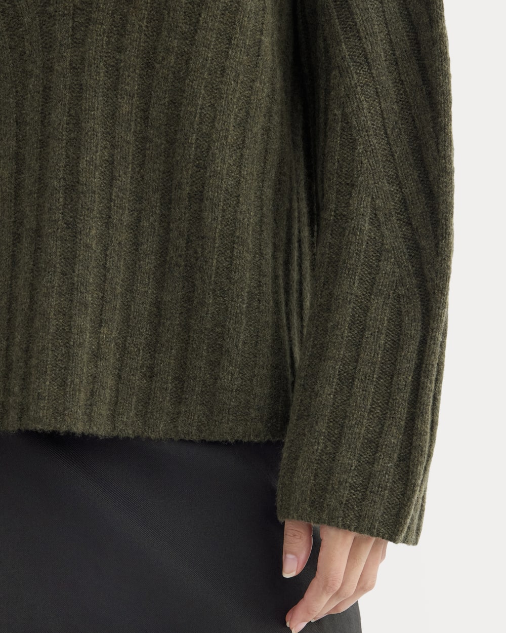 Funnel-Neck Sweater in Wool Cashmere in Heather Beech — detail view