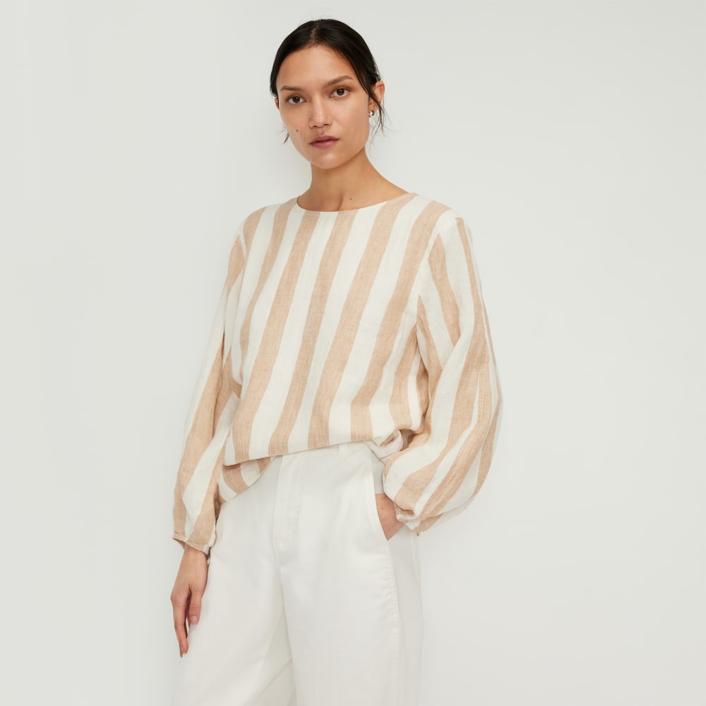 The Linen Long-Sleeve Top in Bone / Caramel — front view