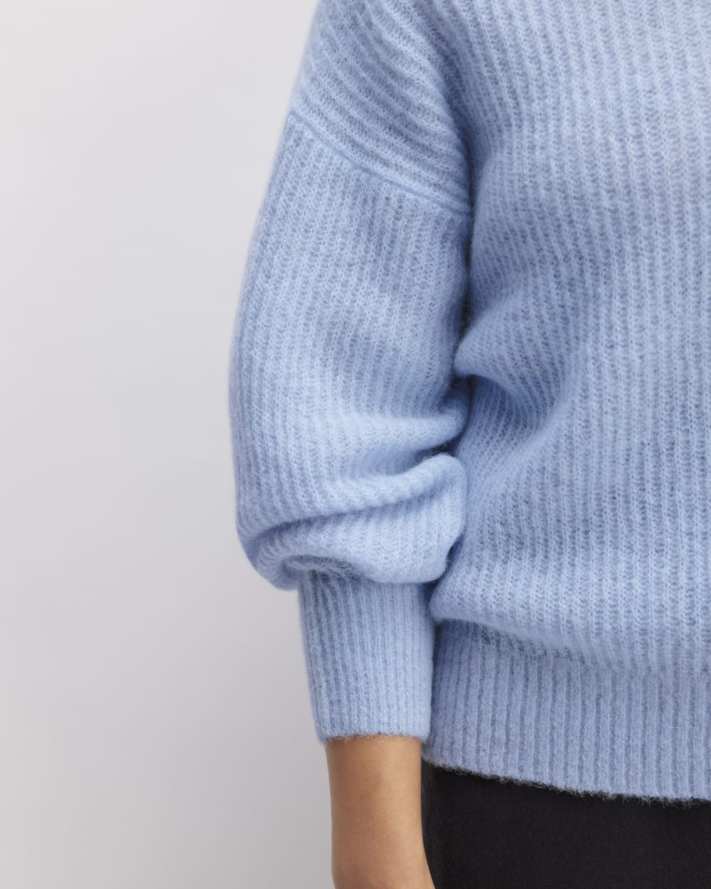The Cocoon Crew in Alpaca in Chambray Blue — detail view
