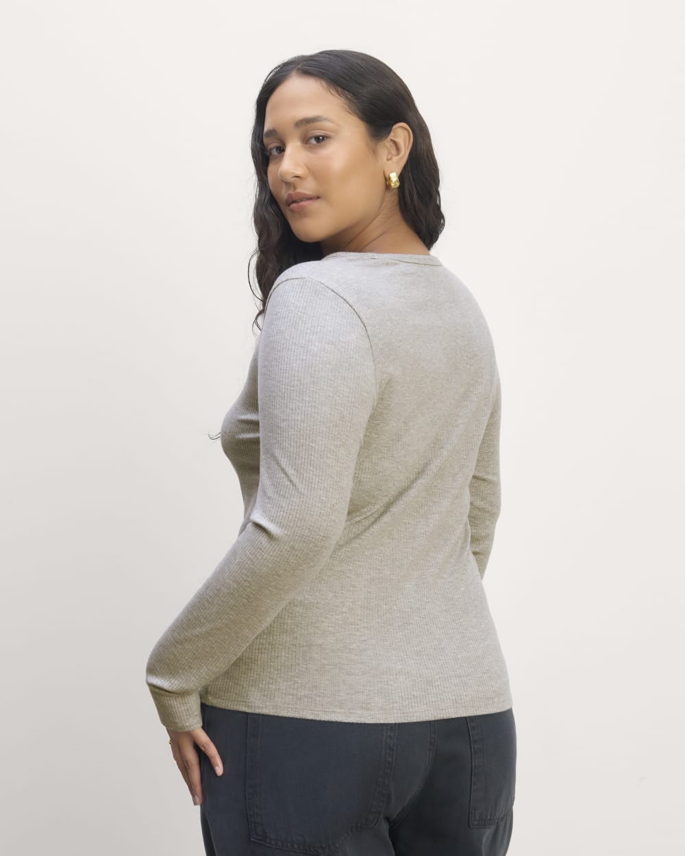 The Shimmy Long-Sleeve Tee in Heathered Grey — detail view