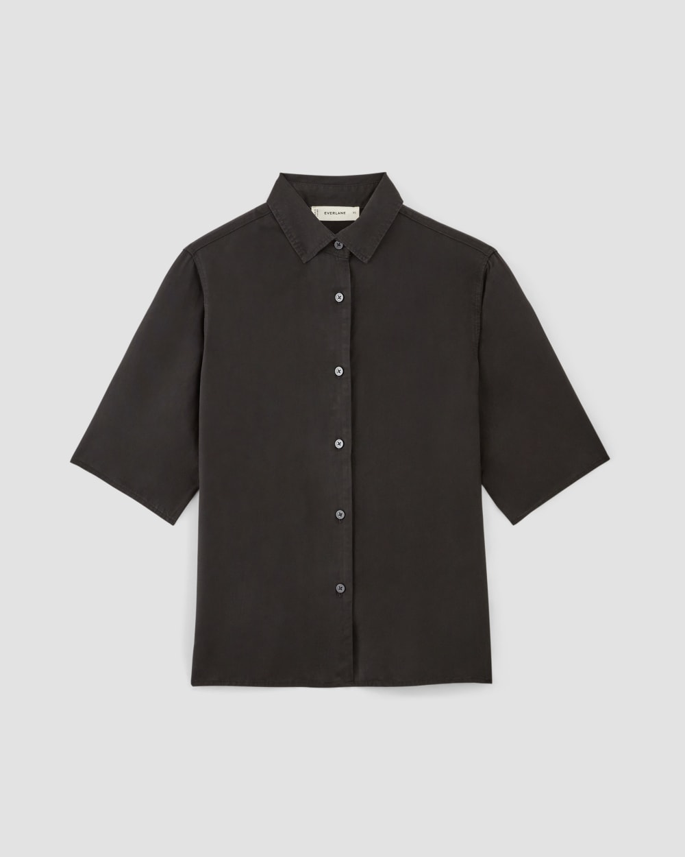The Short-Sleeve Shirt in Butterlite in Black — alternate view