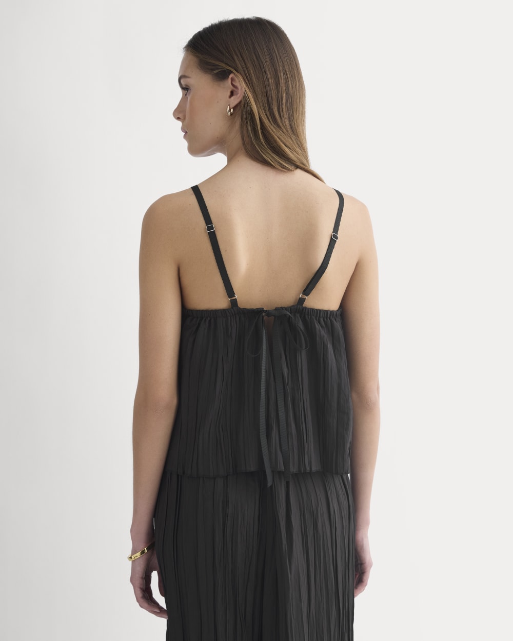 Crinkle Trapeze Tank in Black — detail view
