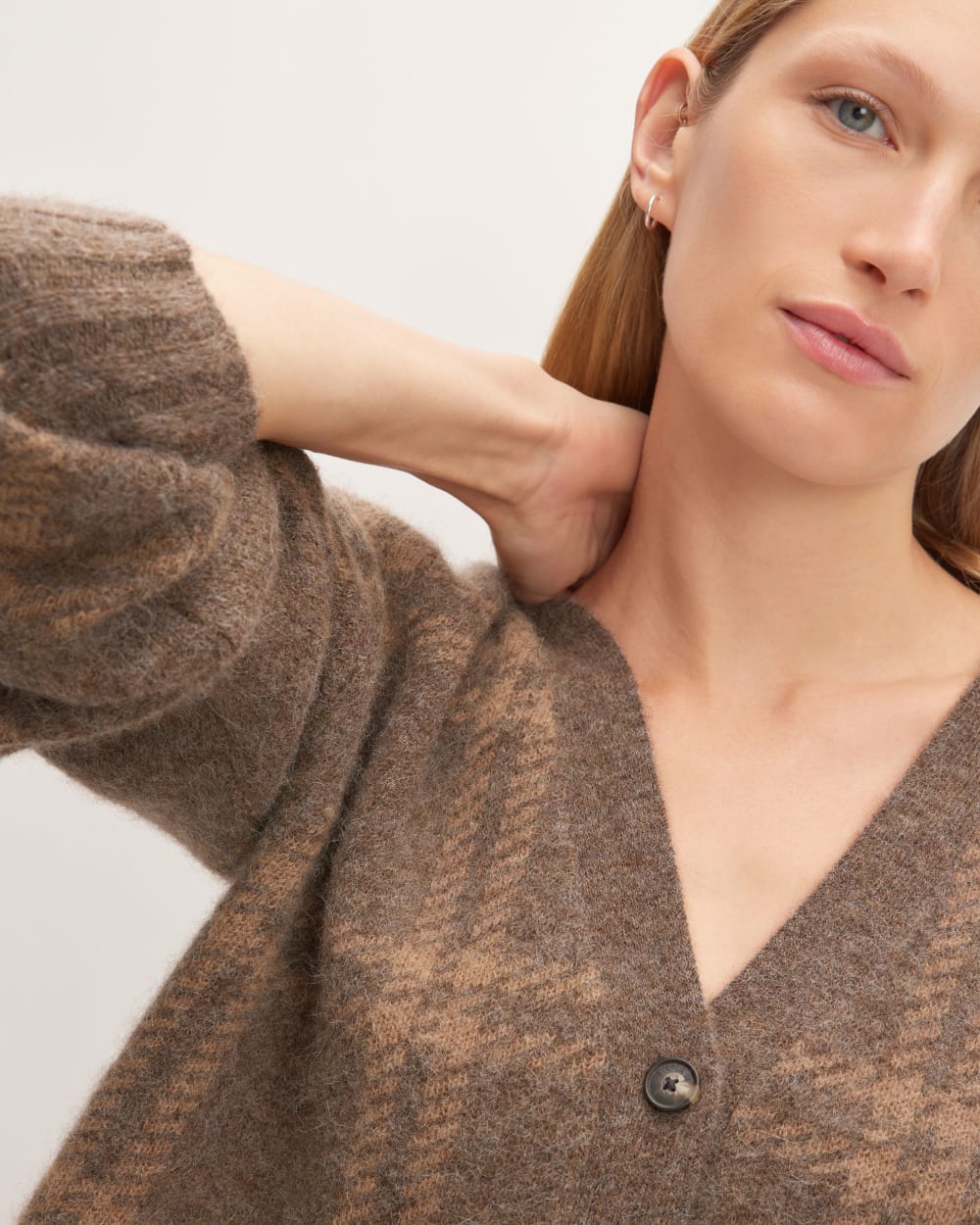 The Alpaca V-Neck Cropped Cardigan in Cocoa / Tiger's Eye — detail view