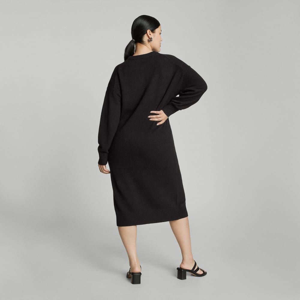 The Cashmere Midi Dress in Black — detail view