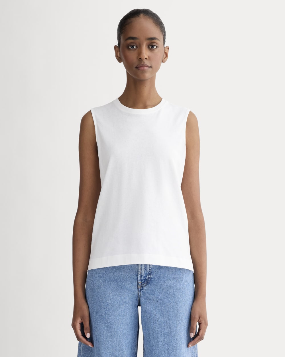 The Mariner Tank in White — front view