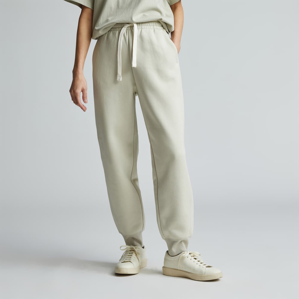 The ReTrack Jogger in Pelican — front view