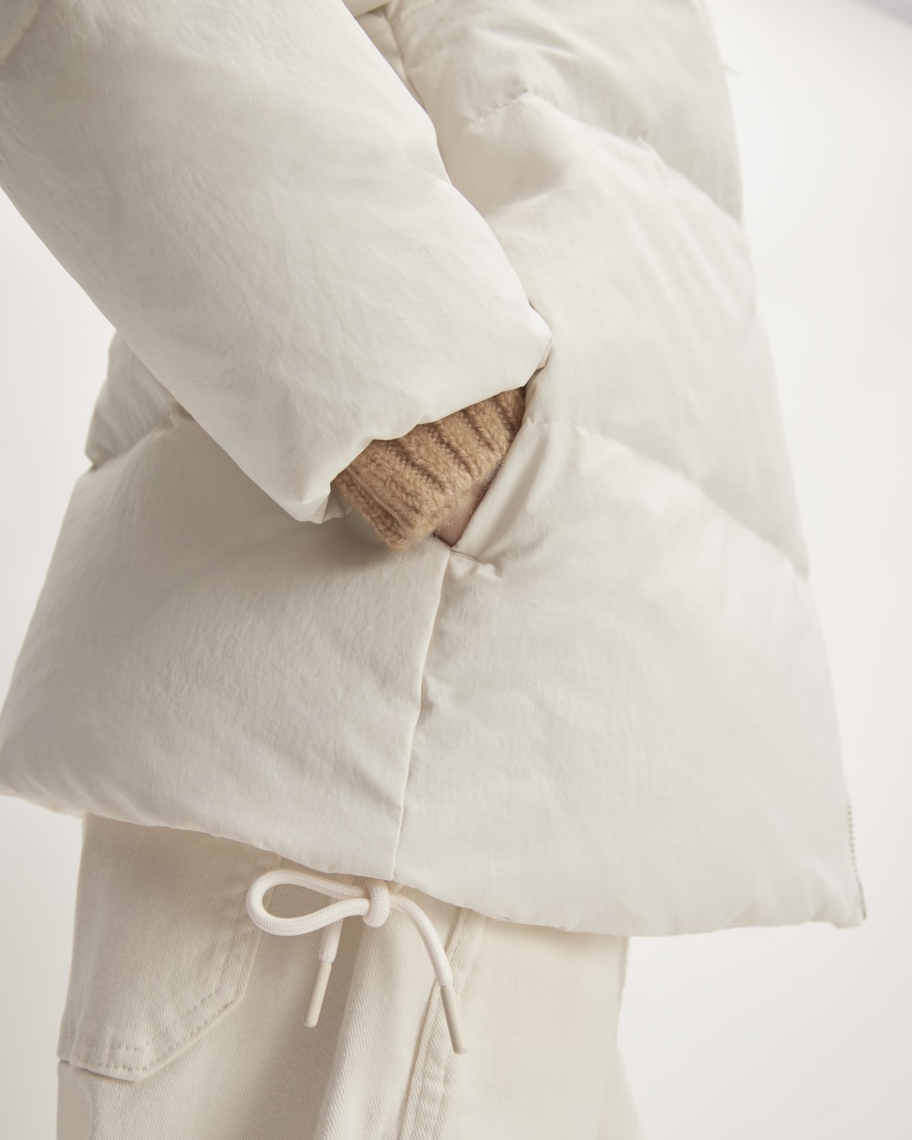 The Puffer Bomber in Bone — detail view