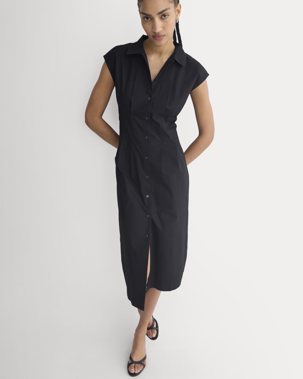 Muscle Shirtdress in Lightweight Cotton in Black — detail view