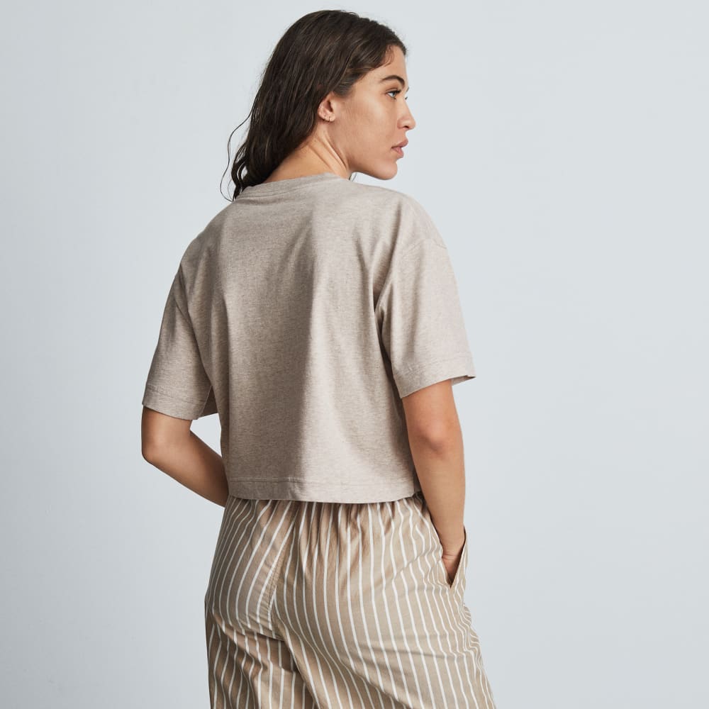 The Organic Cotton Cropped Tee in Heathered Burnt Sugar — detail view