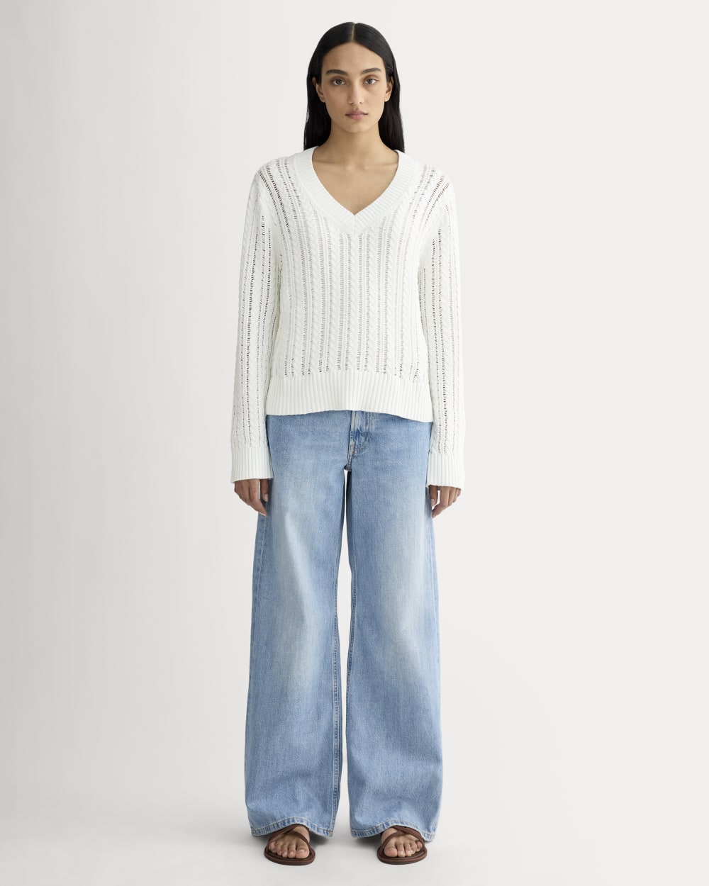The Mesh Cable V-Neck in Everyday Cotton in White — detail view