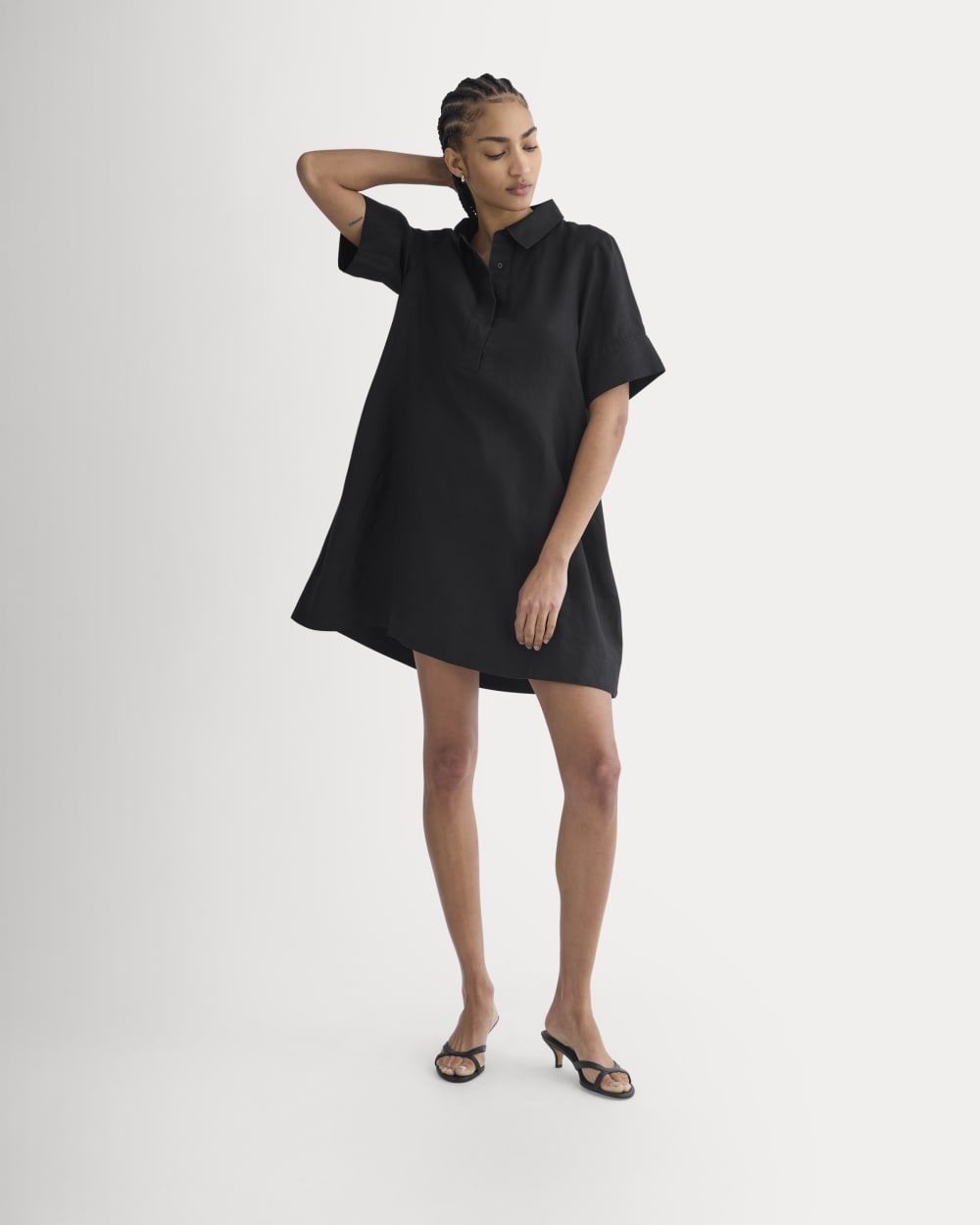 Mini Popover Shirtdress in Linen in Black — detail view