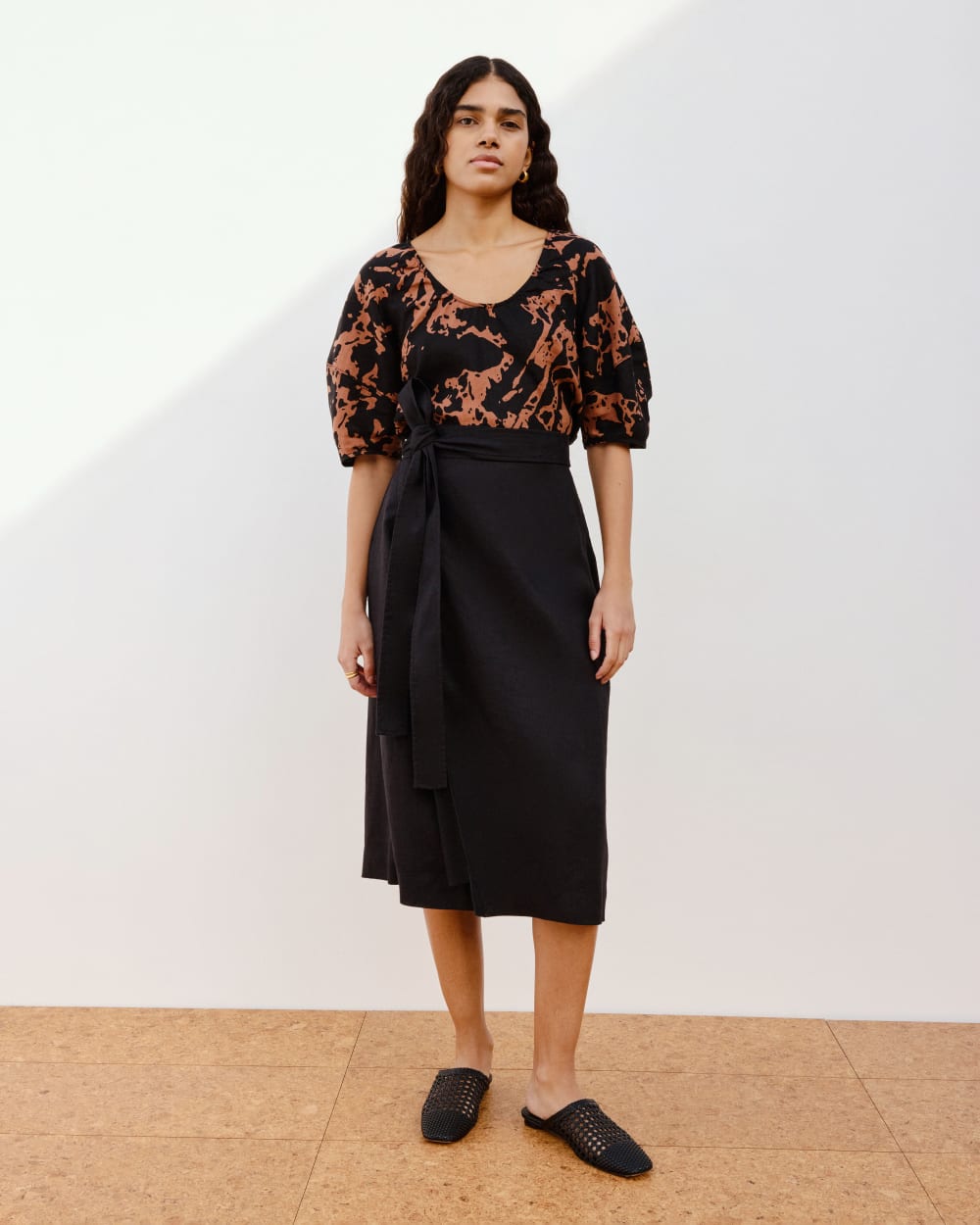 The Linen Wrap Skirt in Black — detail view
