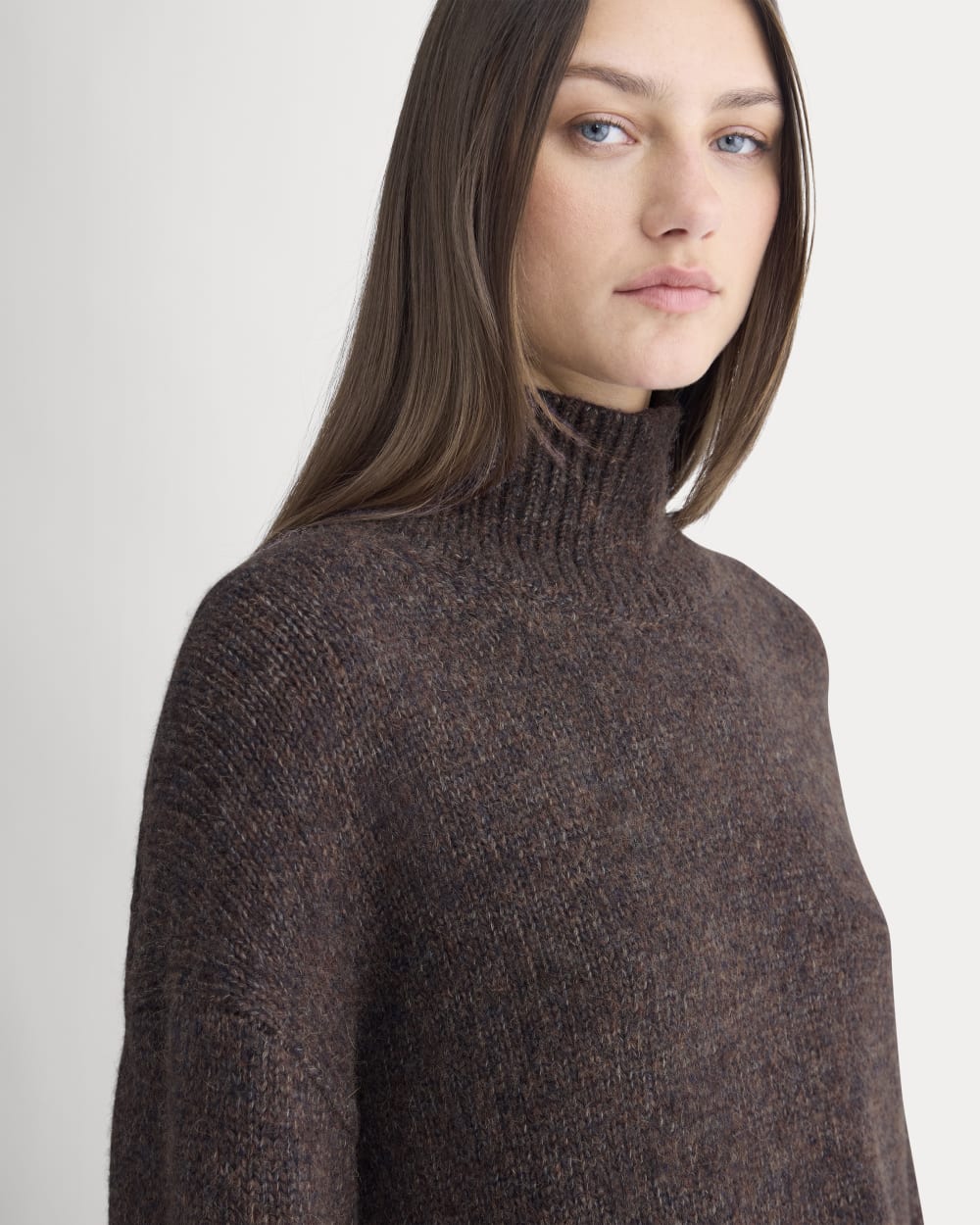 The Cloud Oversized Turtleneck in Heathered Burgundy — detail view