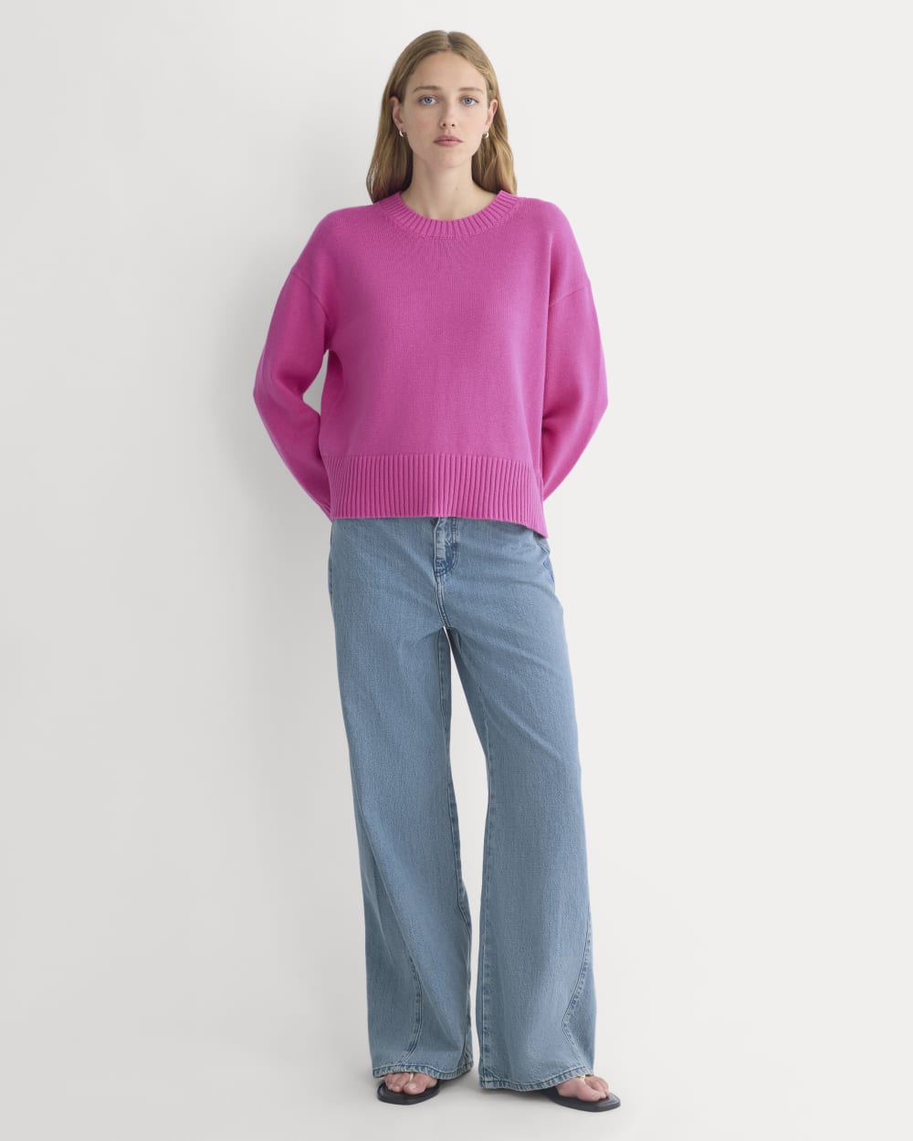 The Boxy Sweater in Everyday Cotton in Rose Violet — detail view